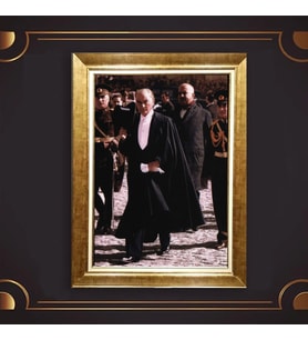Altın Varaklı Çerçeveli Paspartulu Atatürk Tablo z5119 (Gold)