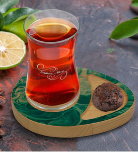 BK Gift Kişiye Özel Mermer Tasarımlı Doğal Ahşap Tabaklı Heybeli Çay Bardağı Sunum Seti Model 12