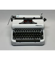 Olympia SM3 Özel Vintage Daktilo  Koleksiyonere, Avukata, Öğretmene, Sevgiliye, Anneme Nostaljik Hediye