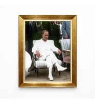 Tablore Atatürk Beyaz Takım Elbiseli Modern Çerçeveli Tablo Karizmatik Atatürk Resmi