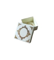 Komple Karton Kutu Saray Desen Gold Yaldız 4X4X2 CM (50 Adet)  Krem