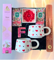 El Yapımı Kalp Kupalar & Tütsü Seti & Lotus  Mum &Mendil & Harf Anahtarlık  Anneler günü özel