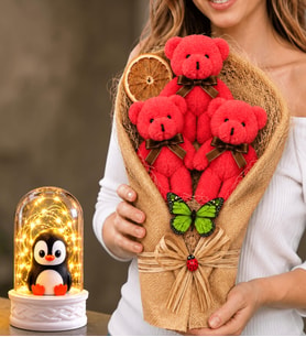 Fuşya Peluş Ayıcıklı Büyük Boy Buket ve LED Işıklı Penguenli Fanus Hediye Seti