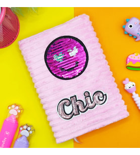 Peluş Pullu Not Defteri (20X13 cm) , 60 Yaprak, Kalpli Gülenyüz - Pudra