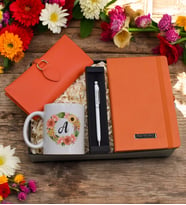 Kişiye Özel Harf Baskılı Kupa& Turuncu Defter& Beyaz Touch Pen& Turuncu Kadın Cüzdanı Hediye Seti