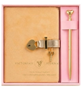 VICTORIA'S JOURNALS 126-2754 HUSH HUSH KİLİTLİ KUTULU VE KALEMLİ 100gr.192YP.ÇİZGİLİ DEFTER - VİZON