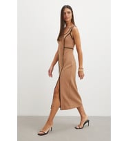 Şeritli Yırtmaç Detaylı Slip Dress