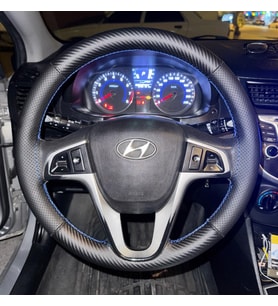 DİKİŞLİ DİREKSİYON KILIFI KARBON DERİ NOKTALI DERİ MAVİ DİKİŞLİ HYUNDAİ ACCENT BLUE İÇİN