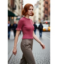 Kadınlar İçin Fitted Kesim İnce Triko Bluz Sim Detaylı Bisiklet Yaka Kısa Kollu Şık Tasarım