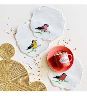 Seretamin Handmade Kuş Kanaviçe Nakışlı Etamin Fincan Altı Sunum Peçetesi (Çok Renkli-Beyaz)