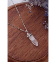 Doğal Çivi Kesim Kristal Kuvars Taşı Kolye - KL0456