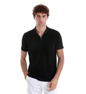 Siyah Regular Fit Jakarlı Polo Yaka Fermuarlı Tişört
