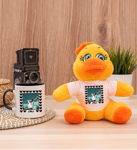 Kişiye Özel Kalp Detaylı Fotoğraflı  Peluş Civciv ve Siyah Kupa