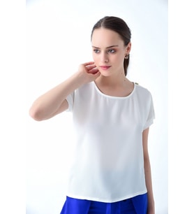 9223013 Kobe Sol Omuzu Düğmeli Yarasa Kol Bluz SIYAH (Ekru)