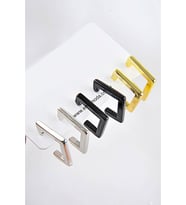 Yarım Dörtgen Tasarımlı Gold Siyah Ve Gümüş Renkleri 6lı Küpe Seti
