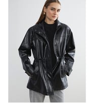 LCWAIKIKI Classic Siyah Dik Yaka Oversize Kadın Deri Görünümlü Ceket
