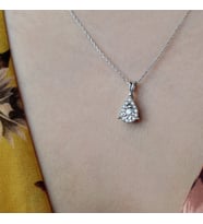 0.23 Ct.Damla Model Pırlanta Trend Kolye