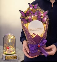 Led Işıklı Aynalı Mor Kelebek Buketi Kişiye Özel Led Işıklı Fanus Hediyeli (Model 6)