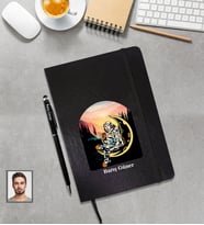 Kişiye Özel Uzay Karikatürlü Siyah Defter Touchpen Kalem Hediye Seti Bay-5