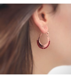Kök Yakut Taşlı Otantik Rose Kaplama Gümüş Küpe