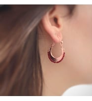 Kök Yakut Taşlı Otantik Rose Kaplama Gümüş Küpe