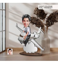 BK Gift Kişiye Özel Kaptan Pilot Karikatürlü Büyük Boy Ahşap Biblo-2 Arkadaşa Hediye , Sevgiliye Hediye, Kişiye Özel Biblolar