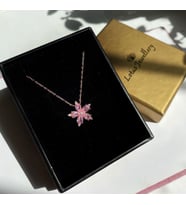 Çelik kamelya çiçeği kolye lotus kolye (Pembe)