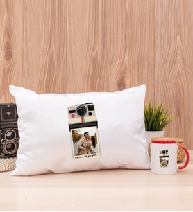 Kişye Özel Polaroid Tasarım Fotoğraflı Dikdörtgen Yastık ve Kırmızı Kupa