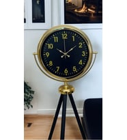 Gold Standart Tripod Ayaklı Saat