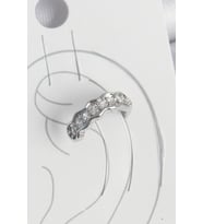 Pirinç Gümüş Renk Zirkon Taşlı Kıkırdak Model Kadın Küpe - TJ-BKP10550