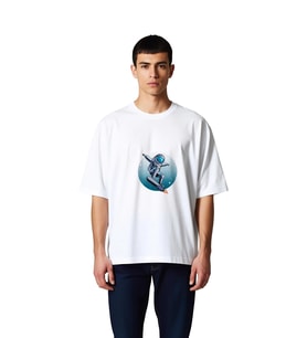 Erkek Oversize Tişört Astronot Roket Surfing Baskı Pop Art Uzay Temalı Rahat Kesim Günlük Modern