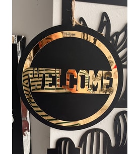 Welcome (HOŞGELDİNİZ) Kapı Süsü Siyah Mdf Üzeri Aynalı Gold Pleksi Dekorasyon Ürünü 30x30 Cm (Siyah-Gold)