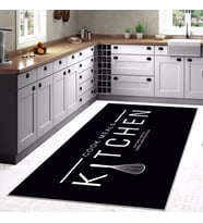 Siyah Zemin Kitchen Desenli Yıkanabilir Kaymaz Taban Leke Tutmaz Modern Mutfak Halısı (Beyaz)