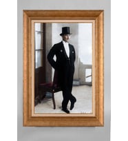 Altın Varaklı Paspartulu Çerçeveli Atatürk Tablo nt975