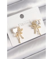 Pirinç Gold Renk Zirkon Taşlı Kurdele Model Kadın Küpe (Karışık)