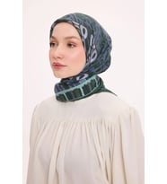 Dört Mevsim Antik Motif Viskon Velora Eşarp 6420 (Zümrüt Yeşili)