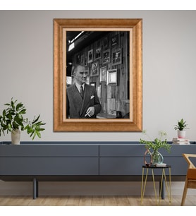 Altın Paspartulu Atatürk  Çerçeveli Tablo C1052 (Gold)