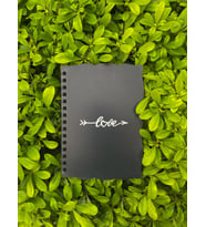 Wook Book  Love Yazılı Sevgiliye Özel Ahşap Kapaklı Siyah Tasarım Defter
