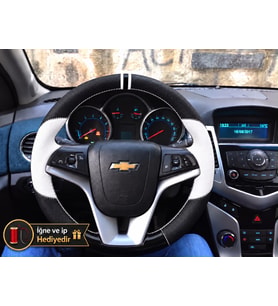 Chevrolet Trax Dikme Direksiyon Kılıfı Delikli Deri Parlak Siyah Beyaz Detay Çift Yüzük ve Dikiş 2013-2016