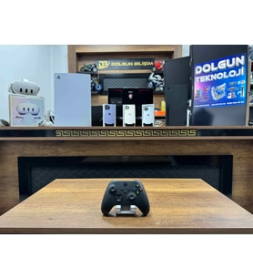 Xbox 9. Nesil Siyah Kol