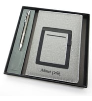 Signator® Codex  N133 Kişiye Özel Defterli Set - İsme Özel Gri Kalem + İsme Özel Gri Defter  İsme Özel Kutusunda Hediyelik Set (Karışık)