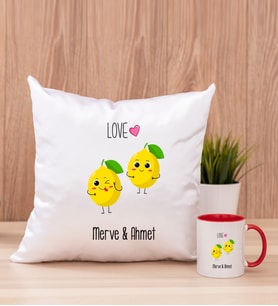 Kişiye Özel Sevimli Limonlar Kare Yastık ve Kırmızı Kupa