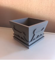Dekoratif Kedi Kabartmalı Saksı10*10*10 Tabağı ile Birlikte , Gri.