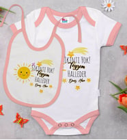 BK Kids Kişiye Özel Sıkıntı Yok Teyzem Halleder Tasarımlı Pembe Bebek Body Zıbın ve Mama Önlüğü Hediye Seti