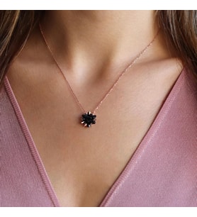 Oniks Taşlı Rose Gold Kaplama Gümüş Kolye