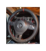 Volkswagen Caddy 2011- 2015 Araca Özel Dikmeli Direksiyon Kılıfı (Alcantra Nokta Kırmızı Yüzüklü)