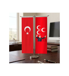 Alparslan Türkeş Üç Hilal Kırmızı Sancak ve Türk Bayrağı Kırlangıç T tipi Masa Bayrak Takımı