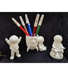 3'lü set Astronot Kalemlik Ve Masa Dekorları Biblo Heykel Obje