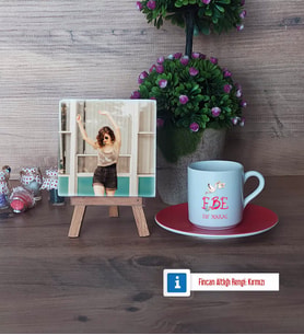 Ebeye Hediye Fotoğraflı Dekoratif Taş, Ahşap Altlıklı Türk Kahvesi Fincanı Hediye Tıp Bayramı Ebeler Günü Hediyesi (Model 3)