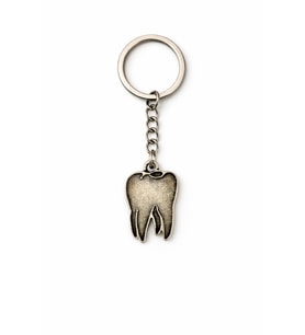 Tooth Charm – Diş Figürlü Gümüş Renk Unisex Metal Anahtarlık